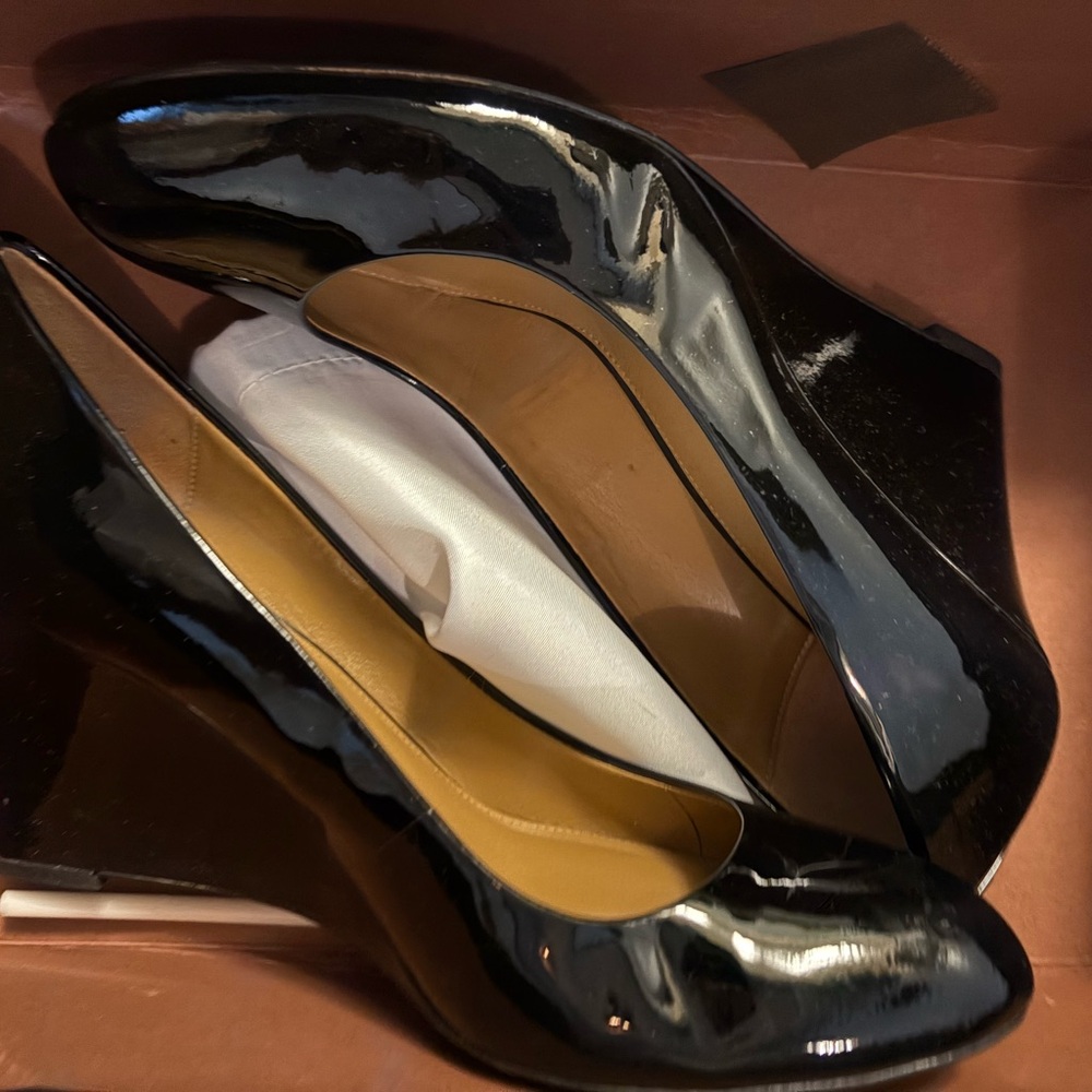 Coach Women's Black Patent Leather Heels Round Toe Wedge - Picture 2 of 4